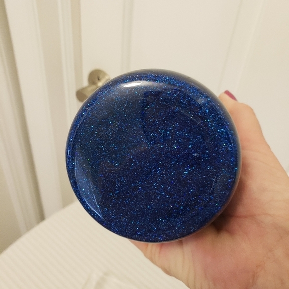 "POLICE WIFE" DRINK TUMBLER WITH LID - Picture 5 of 6